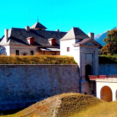公寓式酒店 Le Pavillon Des Officiers *